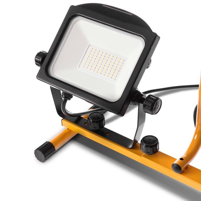 Work Light with Tripod: 10,000 Lumen Light - Home Zone Living